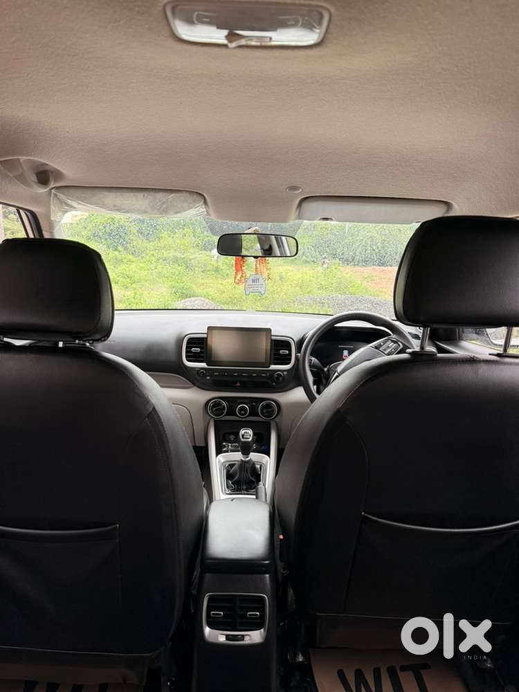Hyundai Venue 2023 Diesel Car