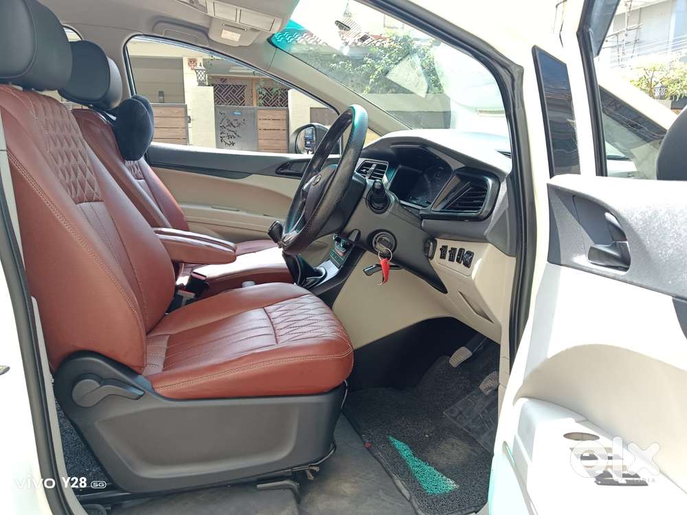 Mahindra Marazzo M2, 2019, Diesel