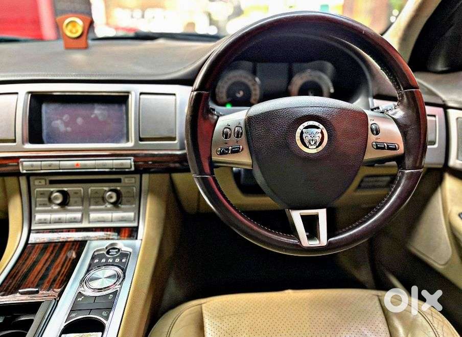Jaguar Xf Petrol R V8, 2011, Petrol