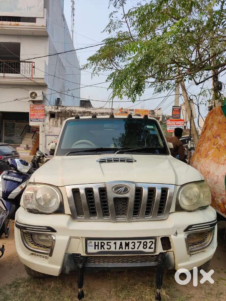 Mahindra Scorpio 2011 Diesel Manual