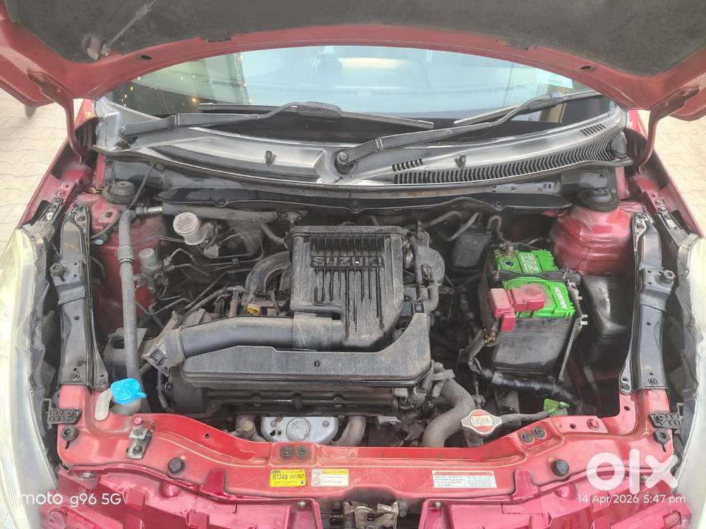 Maruti Suzuki Swift Vxi + Manual, 2014, Petrol