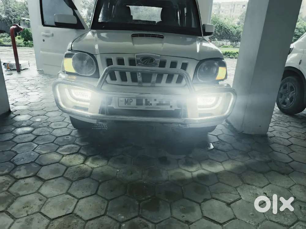 Mahindra Scorpio 2010 Diesel Manual