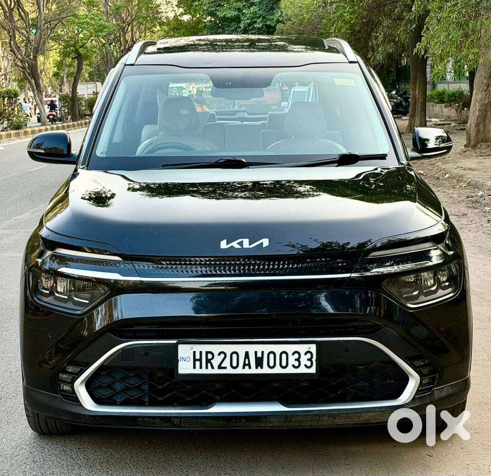 Kia Carens 1.5 Luxury Plus Diesel At 7 Str, 2023, Diesel