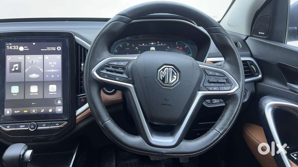 Mg Hector Plus 1.5 Sharp Turbo Cvt 6 Str, 2022, Petrol