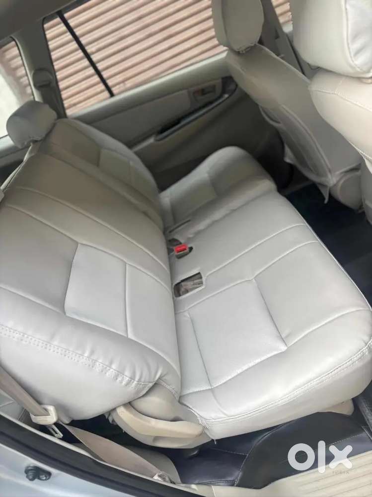 Toyota Innova Diesel 2014