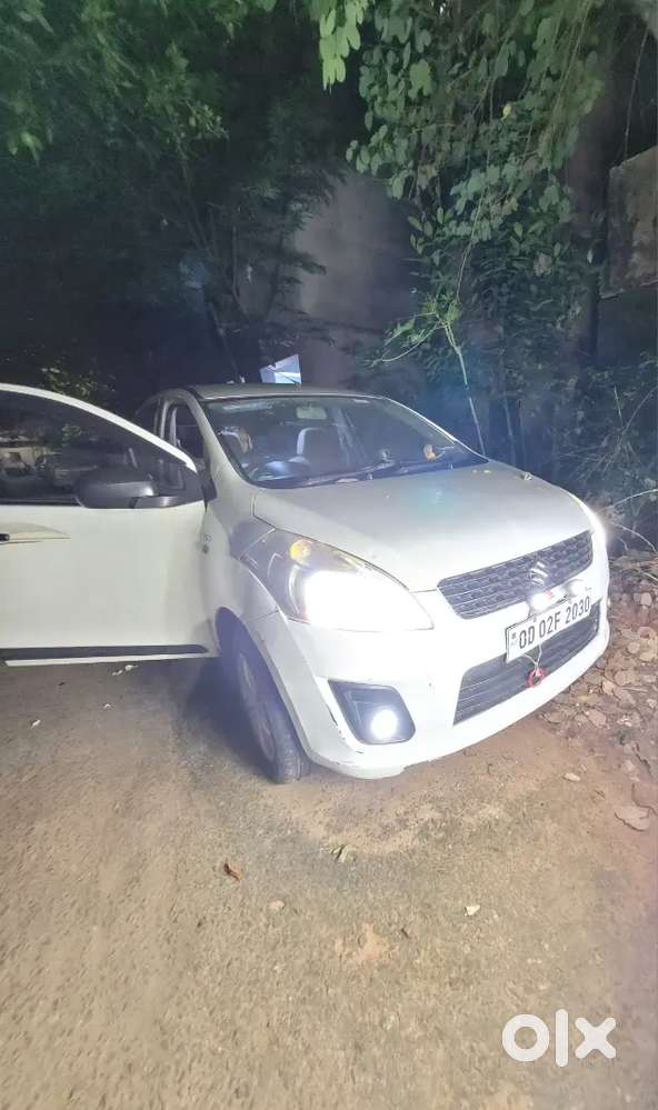 Maruti Suzuki Ertiga 2012