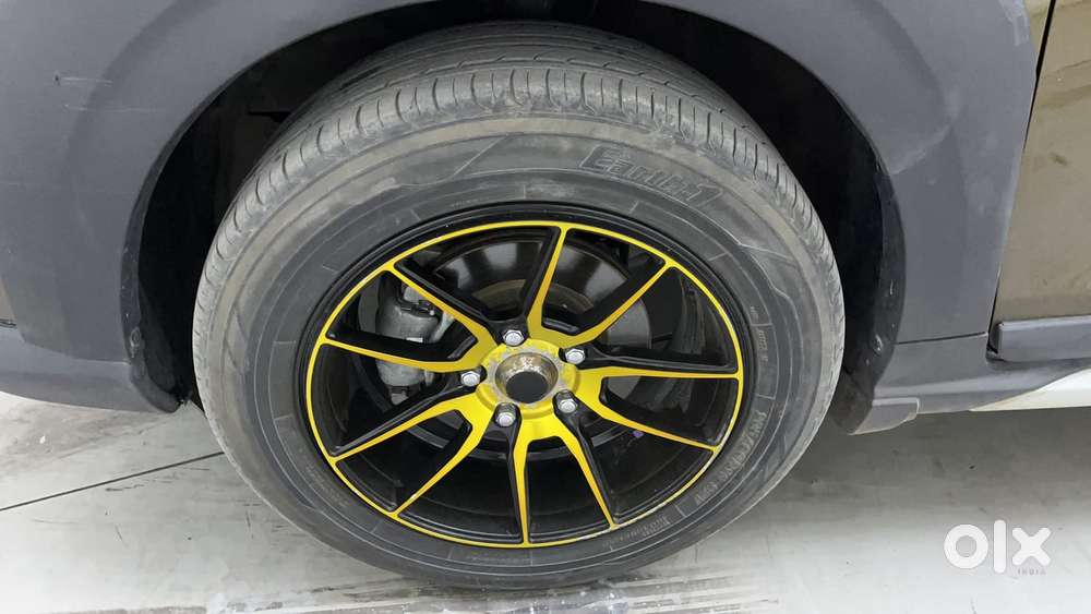 Maruti Suzuki Xl6 1.5 Alpha At, 2022, Petrol