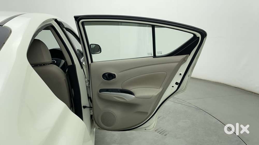 Nissan Sunny 2014-2020 1.5 Xv Cvt, 2017, Petrol