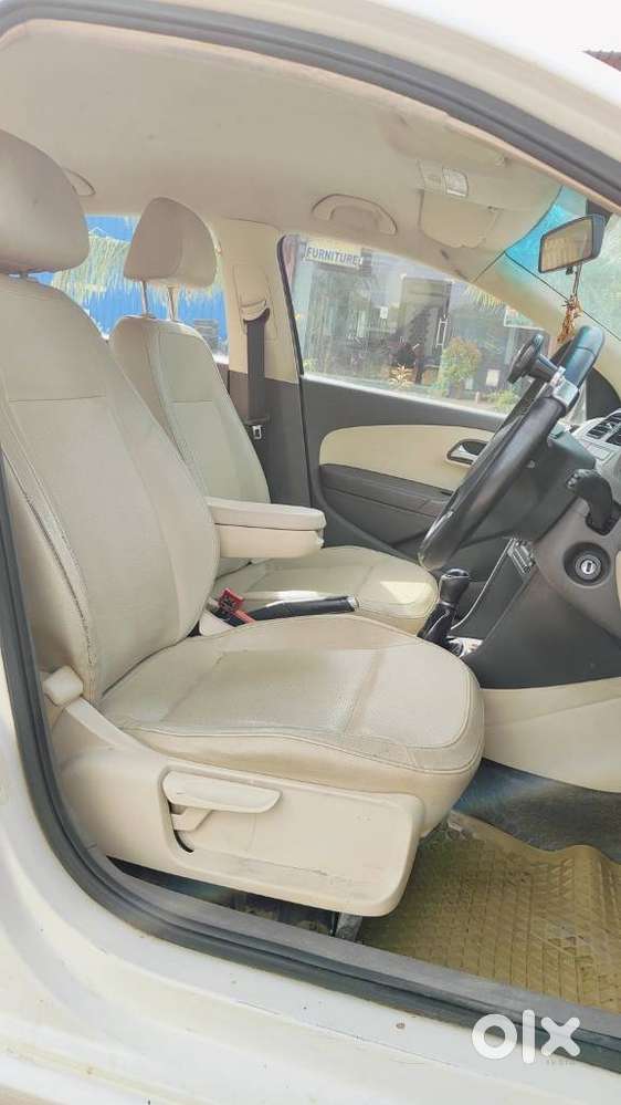 Volkswagen Vento 2010-2013 Petrol Highline, 2013, Petrol