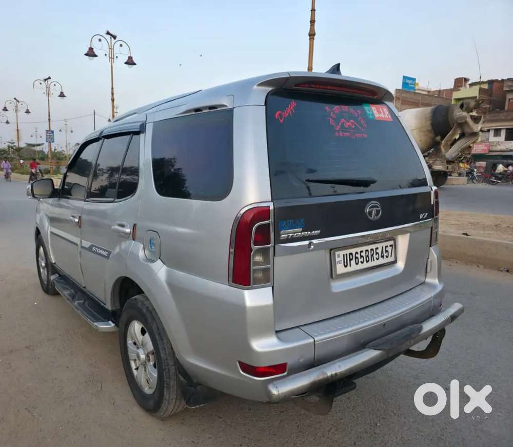 Tata Safari Storme 4x4 2014 Diesel Manual