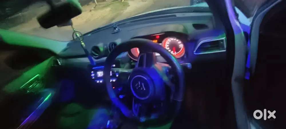 Maruti Suzuki Swift 2021 Petrol 70000 Km Driven