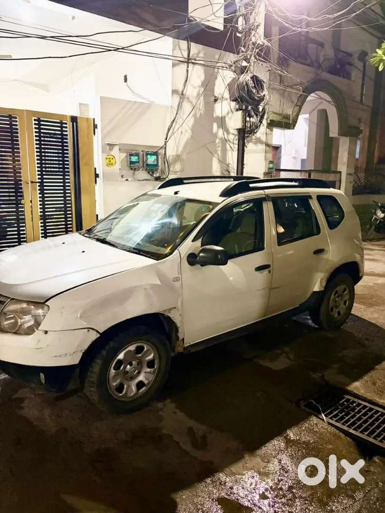 Duster Urgent Sell