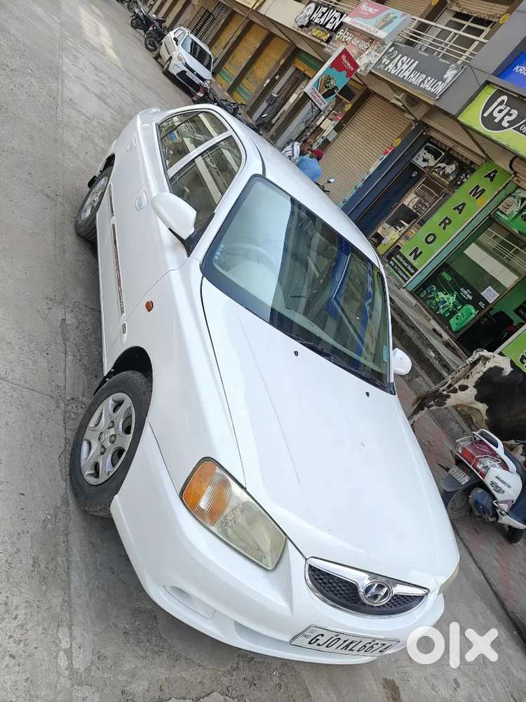 Hyundai Accent Hatchback Gl 2011