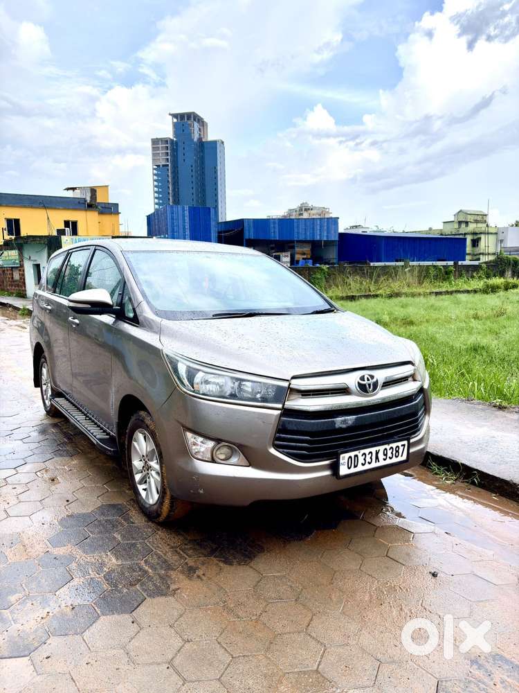 Toyota Innova Crysta 2.4 G Mt, 2017, Diesel