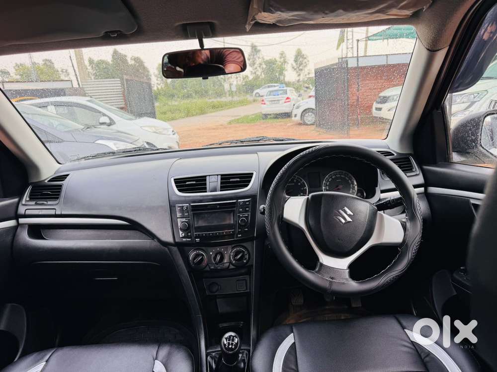 Maruti Suzuki Swift Vxi 1.2 Abs Bs-iv, 2015, Petrol