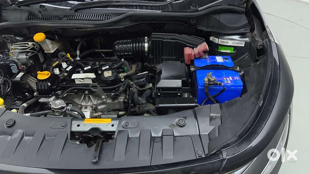 Tata Altroz 1.2 Xt, 2022, Petrol
