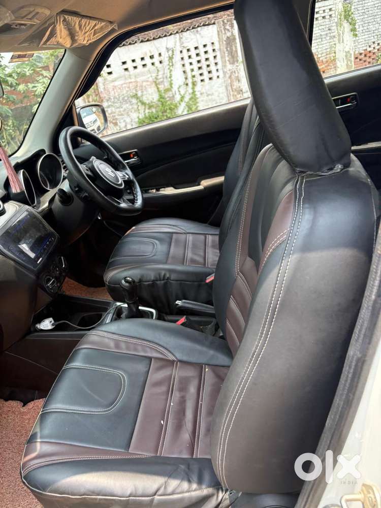 Maruti Suzuki Swift Vxi + Manual, 2021, Petrol