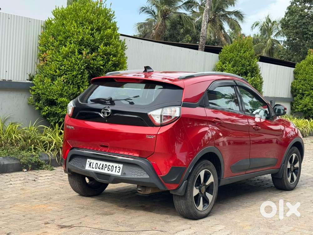 Tata Nexon Petrol Automatic