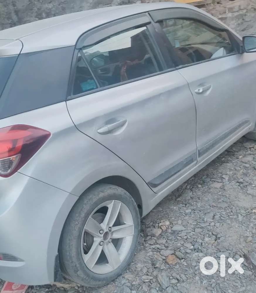 Hyundai Elite I20 2014 Petrol 102000 Km Driven