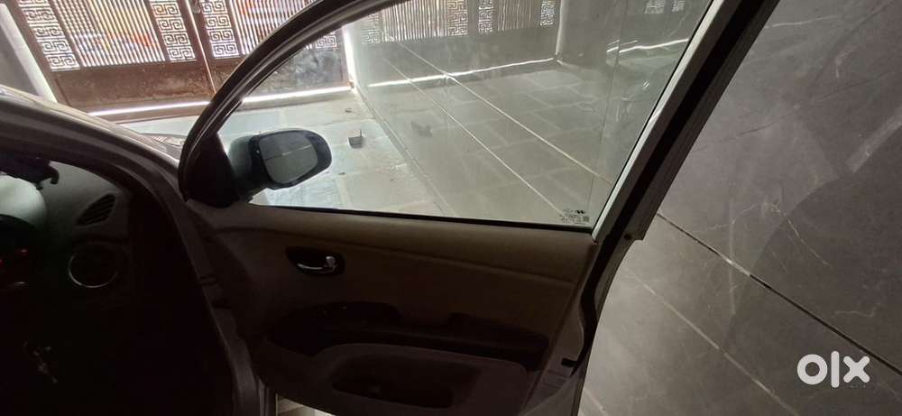 Hyundai Grand I10 2011 Petrol