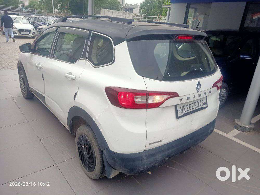 Renault Triber Rxt, 2019, Petrol