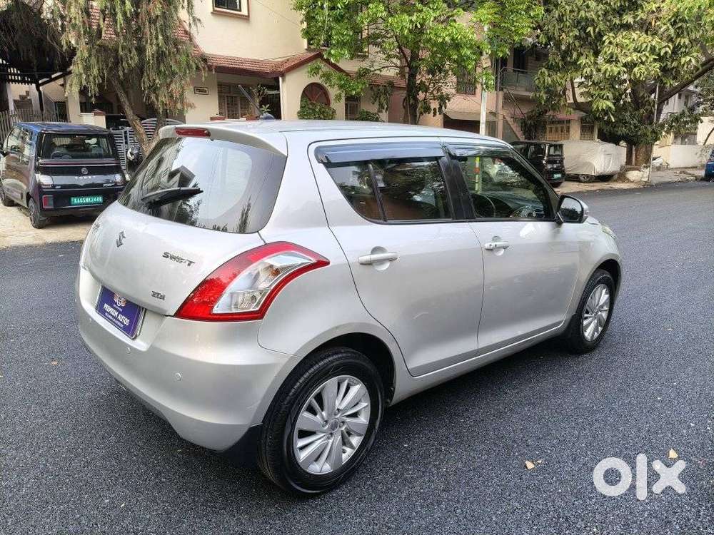 Maruti Suzuki Swift Zdi Plus, 2015, Diesel