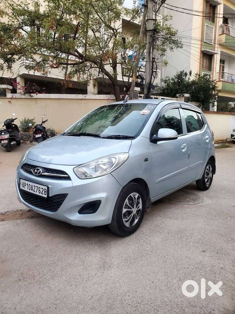 Hyundai I10 Sportz At, 2011, Petrol