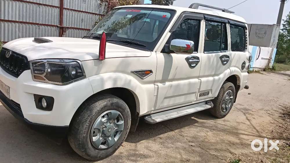 Mahindra Scorpio 2017 November, Diesel 100000 Km Driven