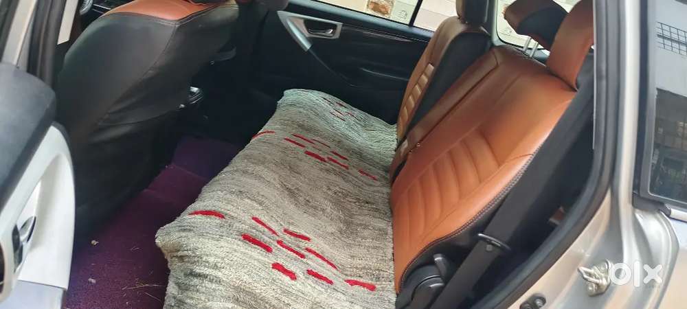 Toyota Innova Crysta 2018 Diesel Manual Continue Loan 900000