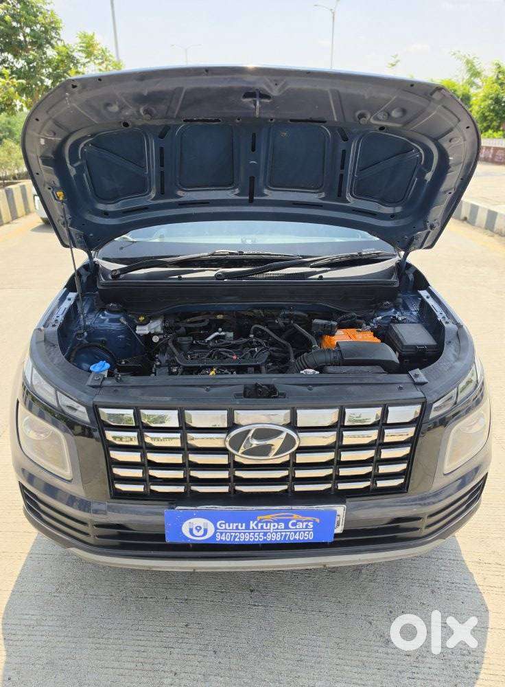 Hyundai Venue 1.2 S (o), 2022, Cng & Hybrids