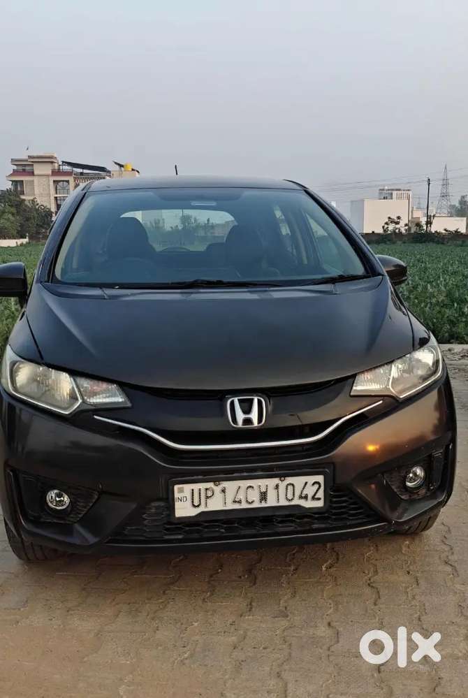 Honda Jazz 2016 Diesel 120000 Km Driven