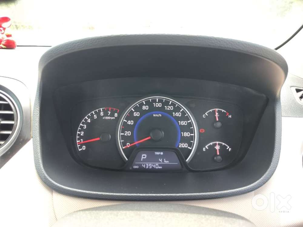 Hyundai Grand I10 Sportz (o) 1.2 At Vtvt, 2018, Petrol