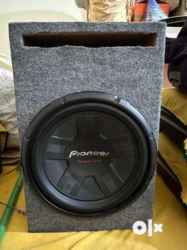 Car store subwoofer olx