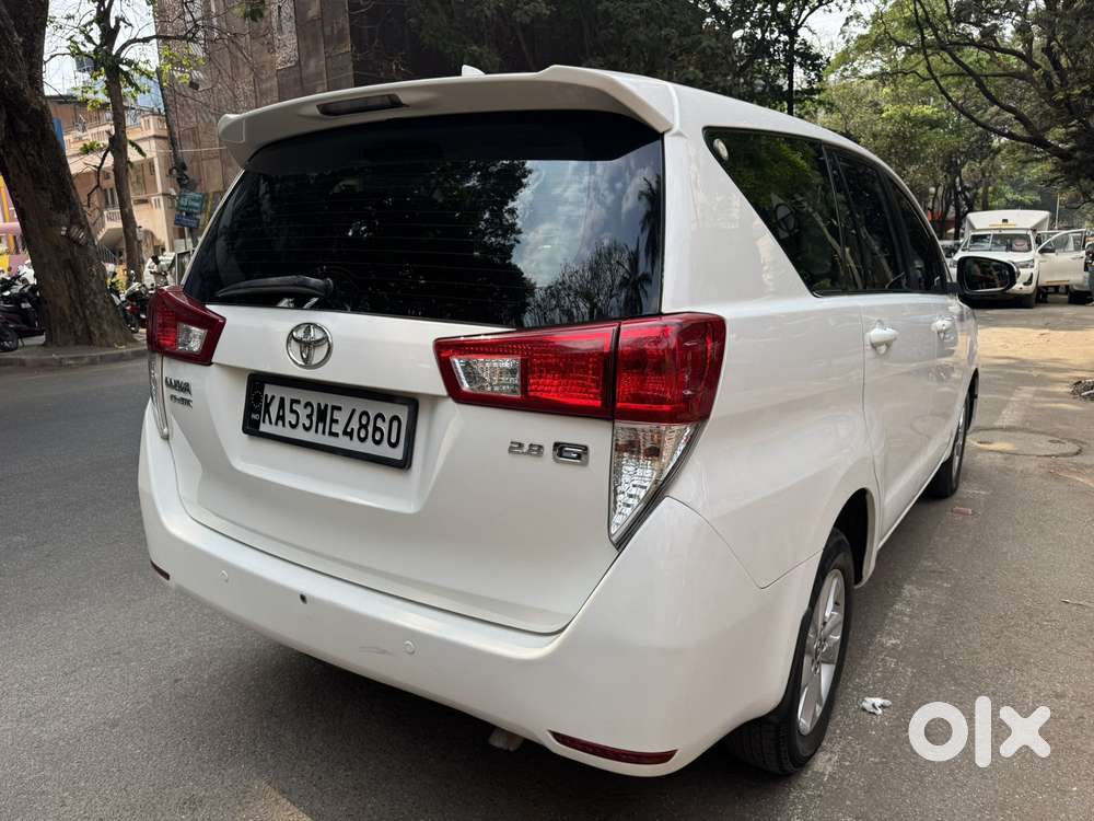 Toyota Innova Crysta 2.8 Gx At 7 Str, 2016, Diesel