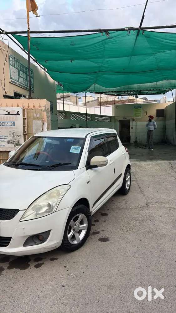 Swift 2013 Vxi Petrol +cng