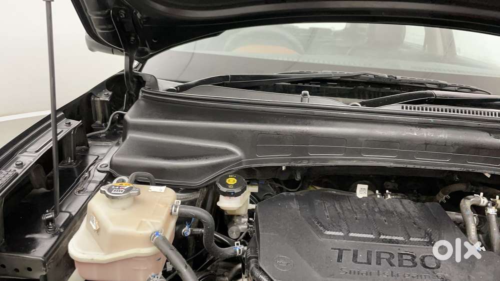 Hyundai Alcazar 1.5 Tdct Signature (o) 7s Petrol, 2023, Petrol