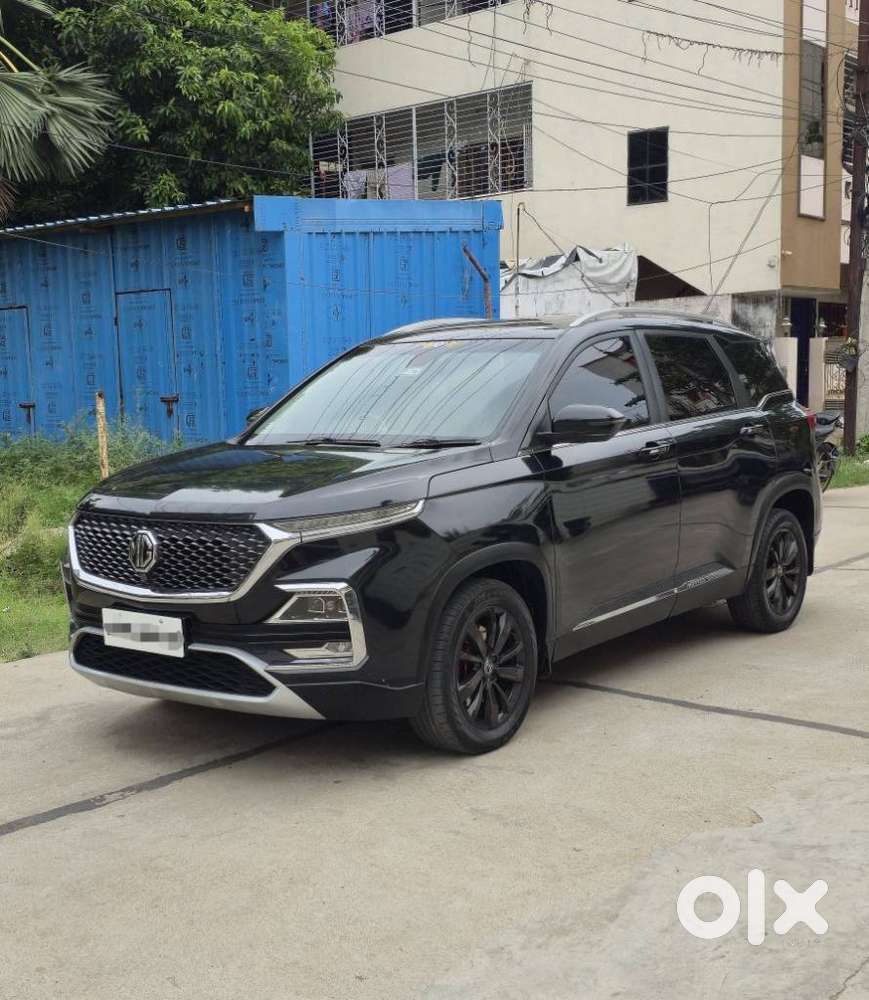 Mg Hector Plus Sharp Pro Blackstorm 1.5 Turbo Petrol Cvt 7 Str, 2020..