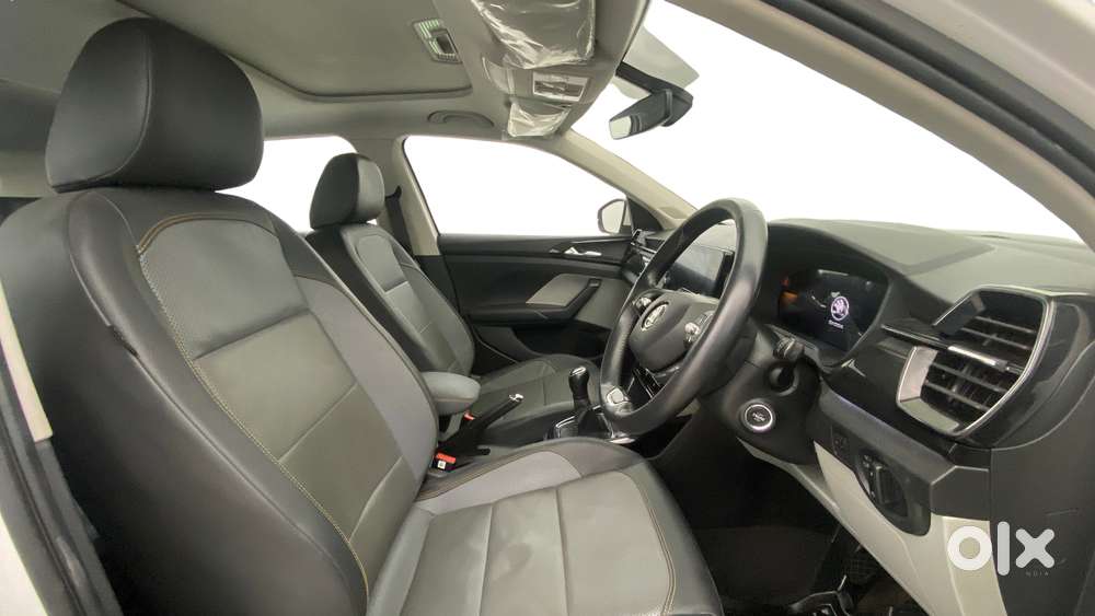 Skoda Kushaq 1.0 Tsi Style, 2023, Petrol