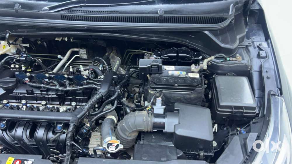 Hyundai New I20 1.2 Asta (o) Ivt, 2024, Petrol