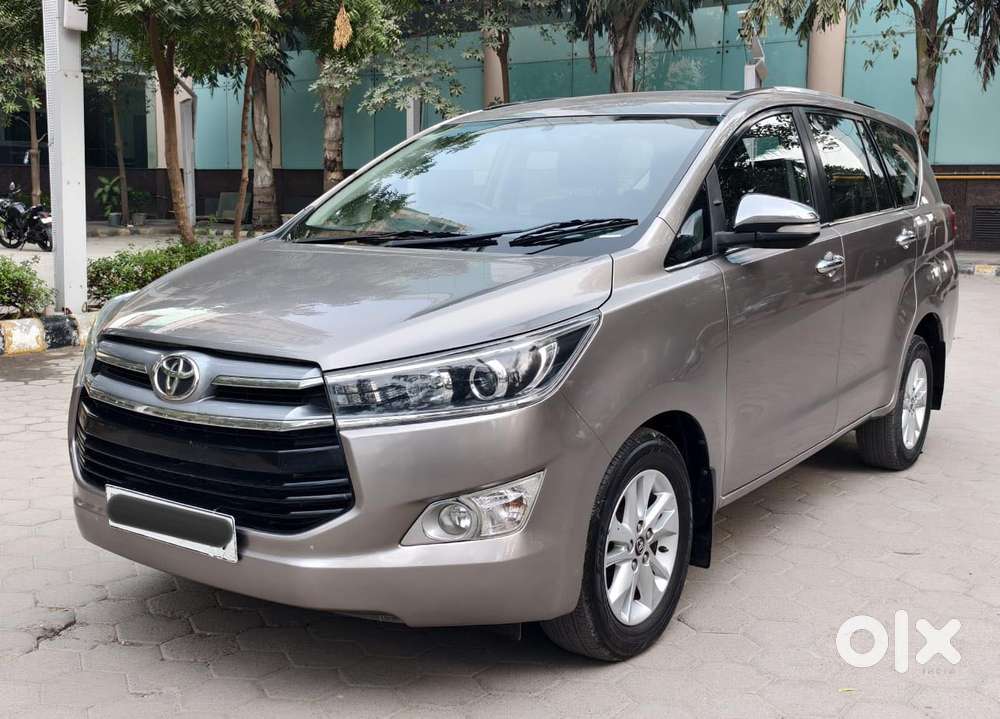 Toyota Innova Crysta [2020-ongoing] 2.4 Zx 7 Str, 2017, Diesel