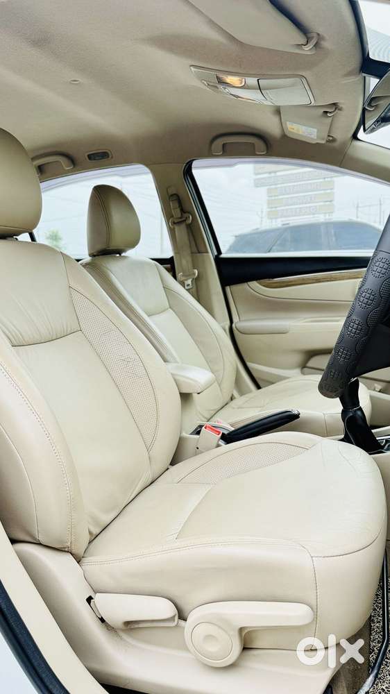 Maruti Suzuki Ciaz Smart Hybrid Alpha , 2019, Diesel
