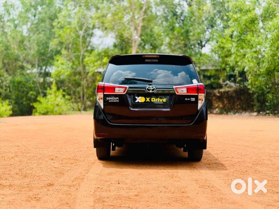 Toyota Innova Crysta [2020-ongoing] 2.4 Gx At 7 Str, 2021, Diesel