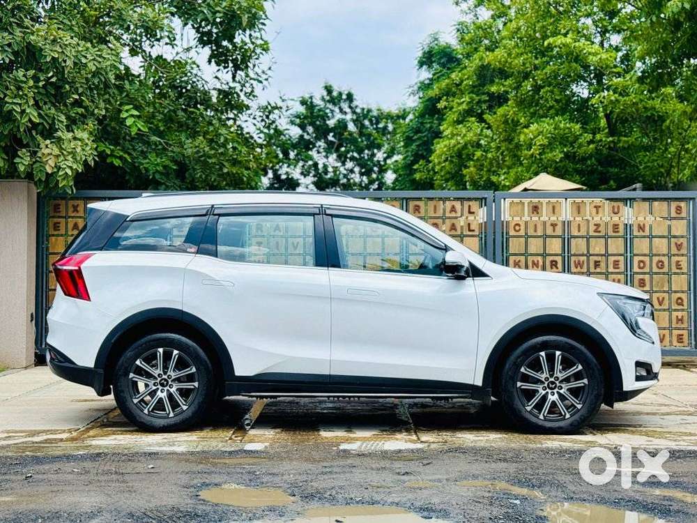 Mahindra Xuv700 Ax7 Luxury Pack Awd, 2024, Diesel