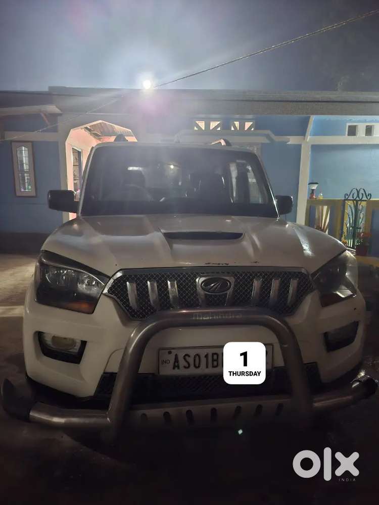 Mahindra Scorpio Classic 2015 Diesel 230000 Km Driven