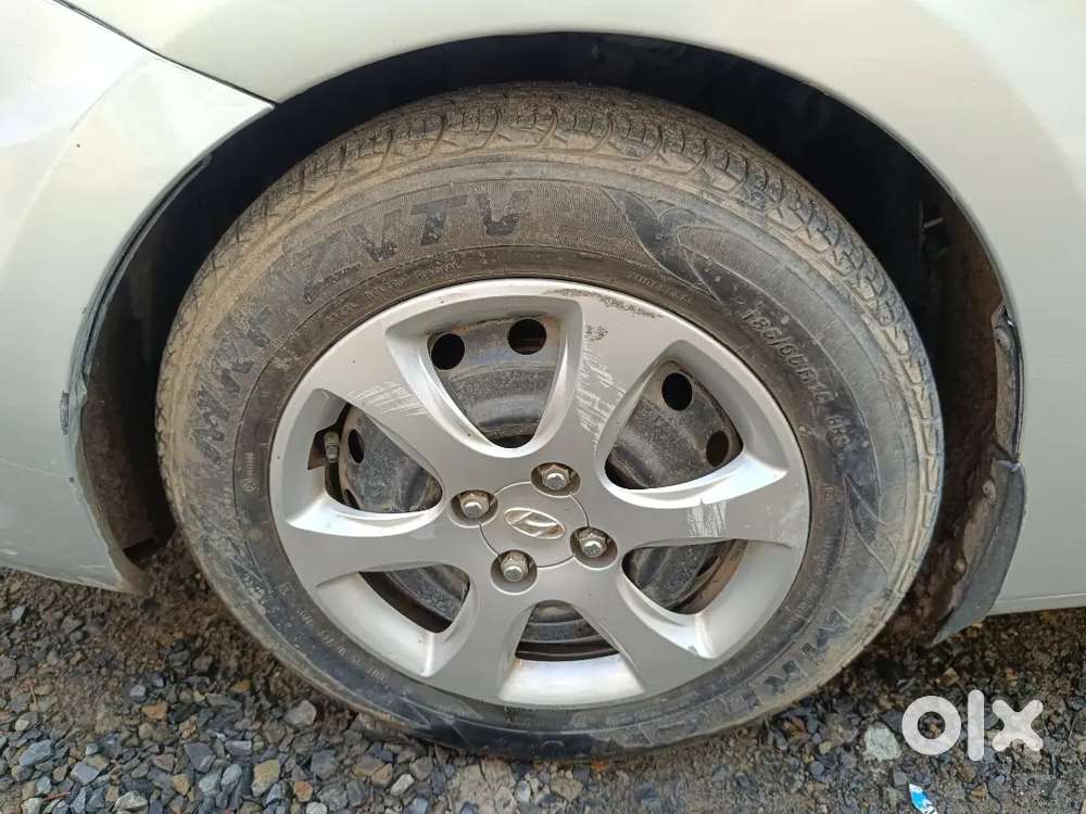Hyundai Verna 2011 Petrol 86000 Km Driven