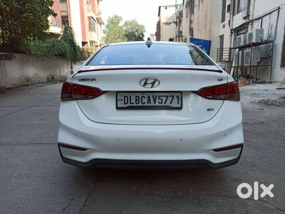 Hyundai Verna 1.6 Sx (o) Crdi At, 2018, Petrol