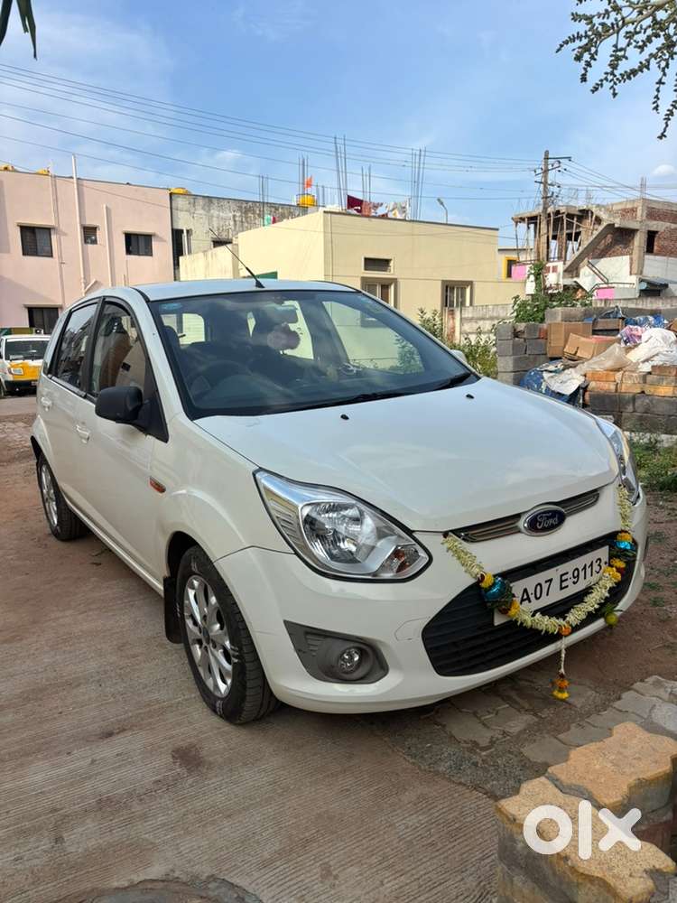 Ford Figo Petrol 2013