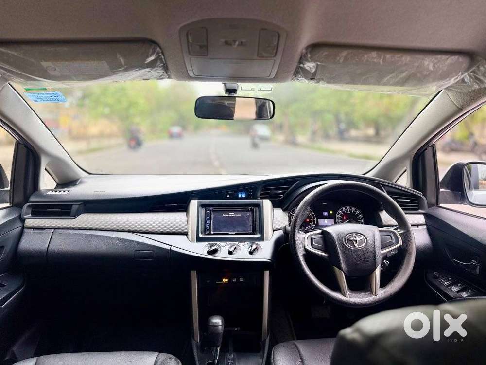Toyota Innova Crysta 2.7 Gx At 8s, 2017, Petrol