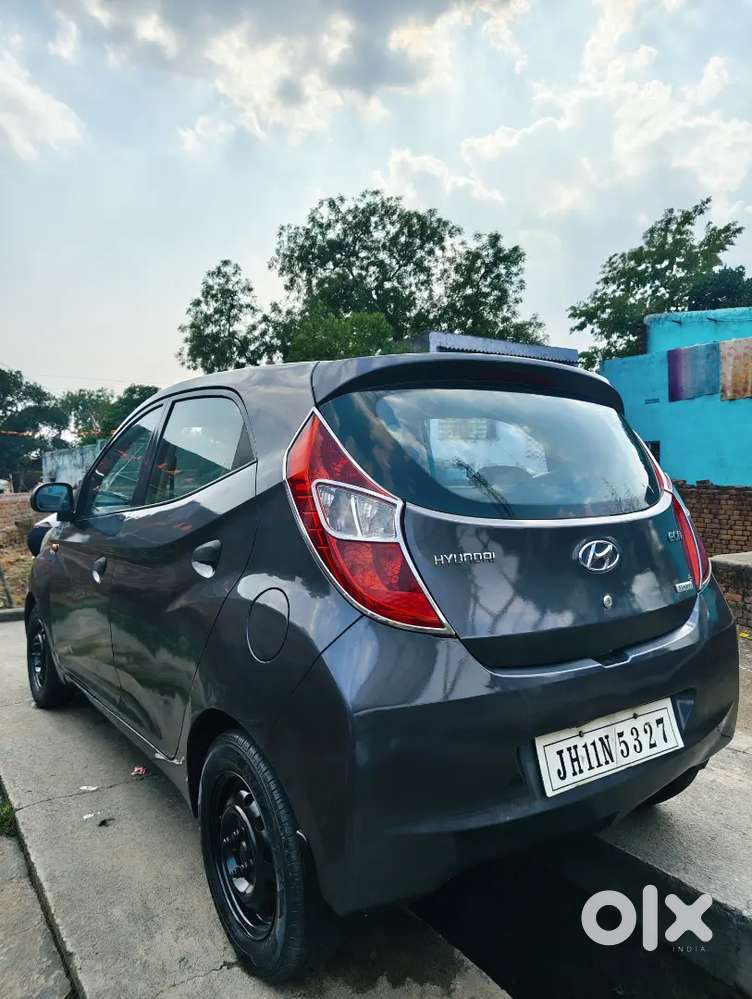 Hyundai Eon 2015 Petrol 74000 Km Driven