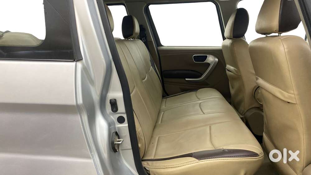 Mahindra Tuv 300 Mhawk100 T8, 2017, Diesel